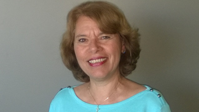 Headshot of Lorraine Clayton