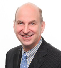 Headshot of Mitchell Manassa